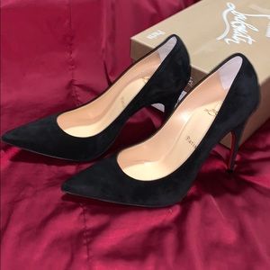 christian louboutin alminette suede pumps